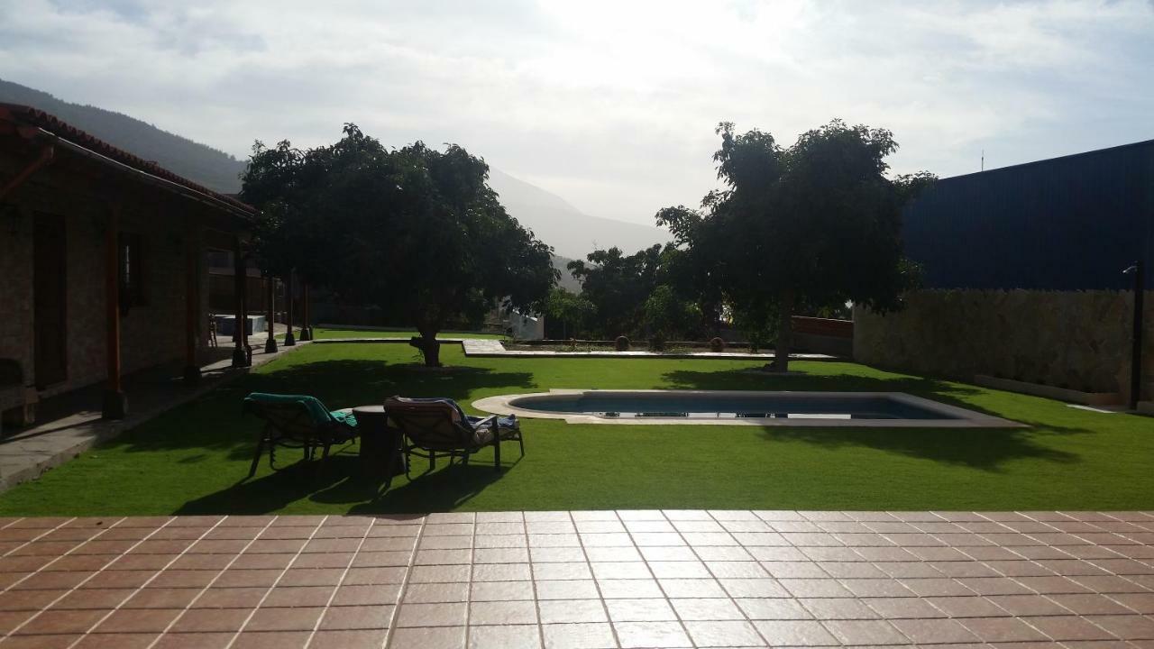 Villas Norte Piscina Privada Climatizada La Victoria de Acentejo Luaran gambar