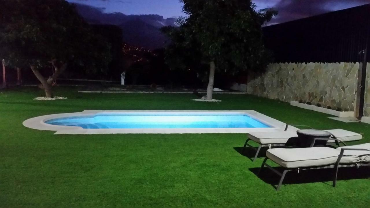 Villas Norte Piscina Privada Climatizada La Victoria de Acentejo Luaran gambar